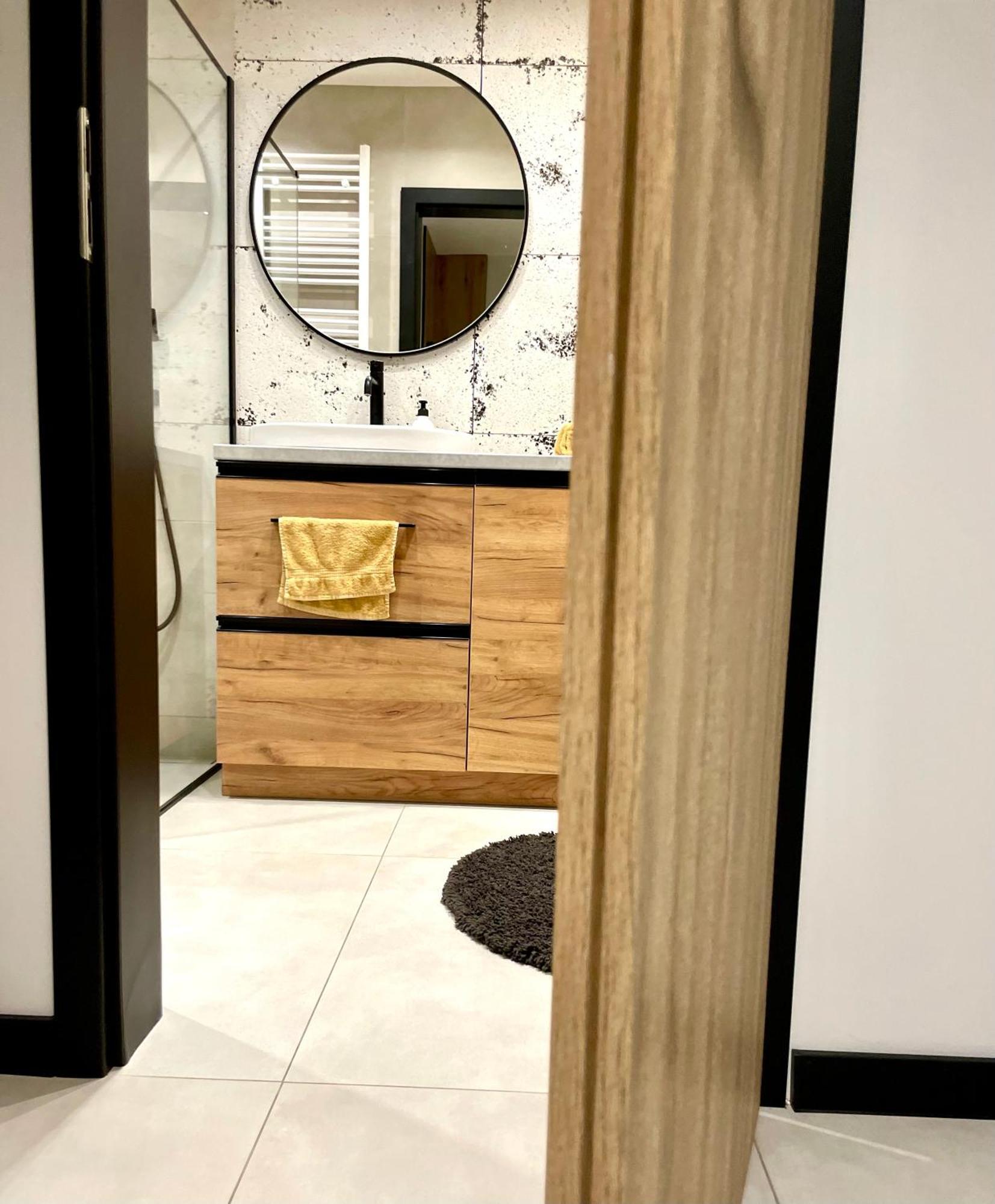 Apartament Twierdza Z Widokiem Na Jezioro Ostróda Exterior foto