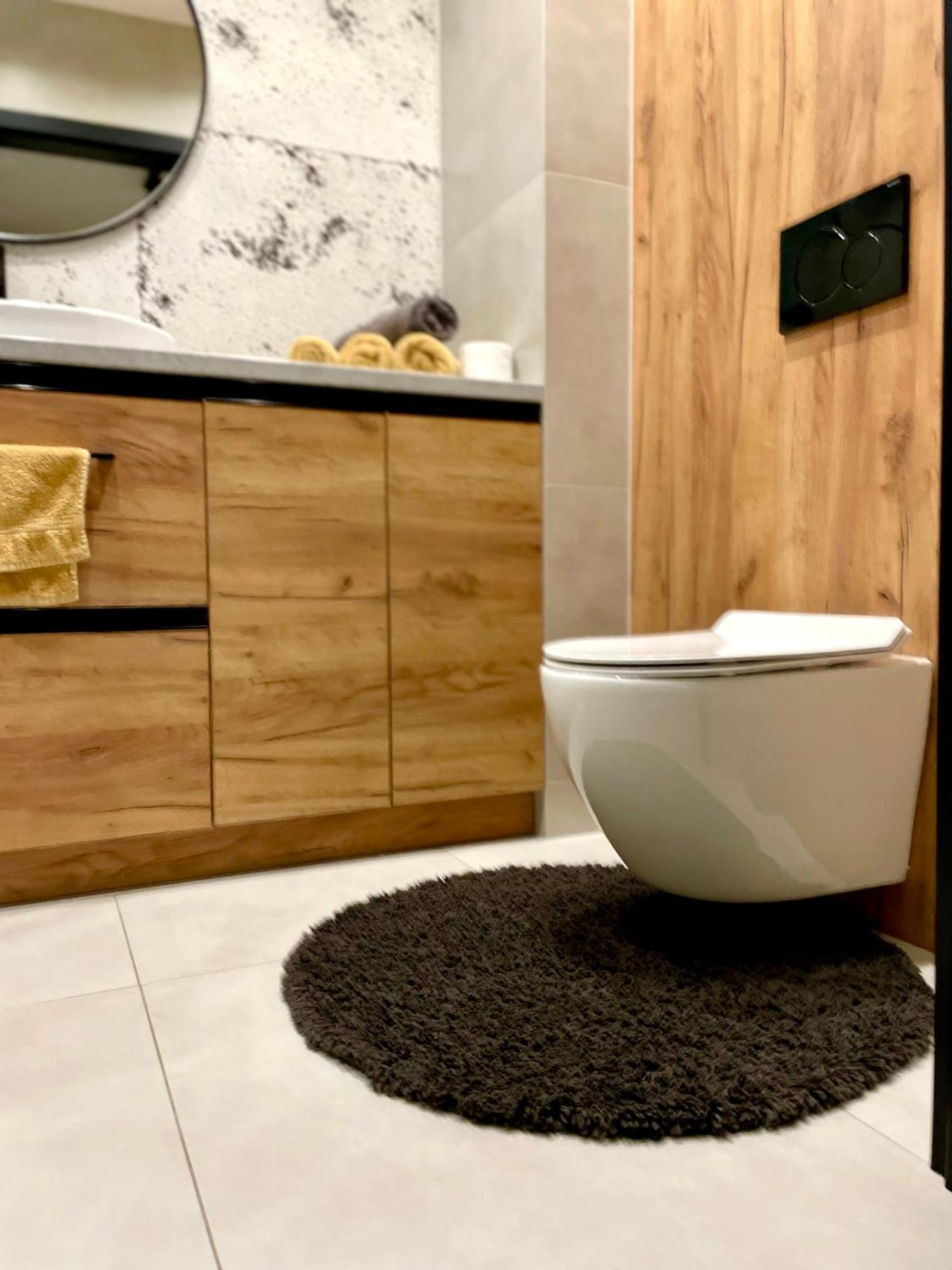Apartament Twierdza Z Widokiem Na Jezioro Ostróda Exterior foto